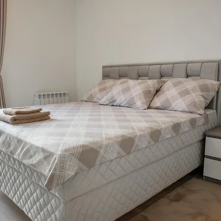 Apartment Waterfront-beograd Na Vodi - Beautiful Two Bedroom Belgrade