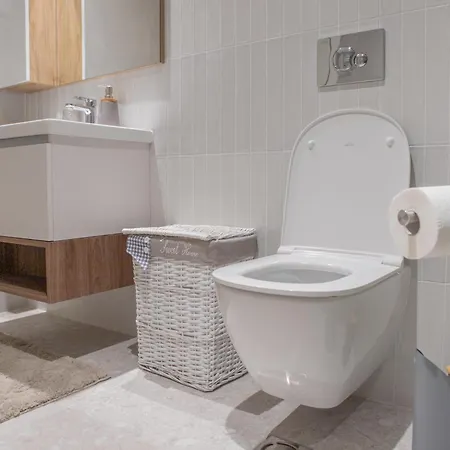 Apartment Waterfront-beograd Na Vodi - Beautiful Two Bedroom *